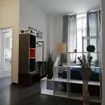 Enjoy Your With Dkn - Mon-sun - Late Night Check-in - Multilanguage - Near Railway Station - Witamy Serdecznie Apartment