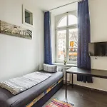 Enjoy Your With Dkn - Mon-sun - Late Night Check-in - Multilanguage - Near Railway Station - Witamy Serdecznie Apartment