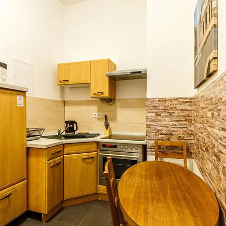 Enjoy Your With Dkn - Mon-sun - Late Night Check-in - Multilanguage - Near Railway Station - Witamy Serdecznie *