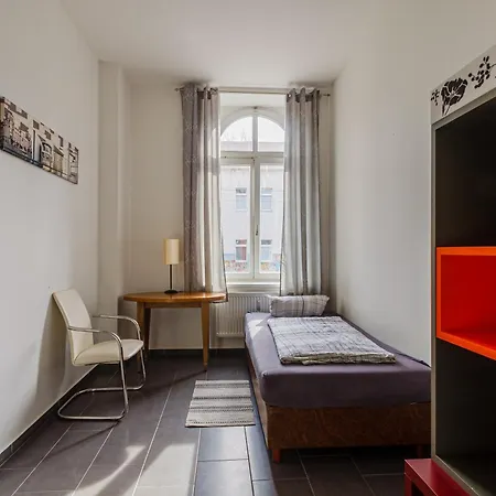 Enjoy Your With Dkn - Mon-sun - Late Night Check-in - Multilanguage - Near Railway Station - Witamy Serdecznie *