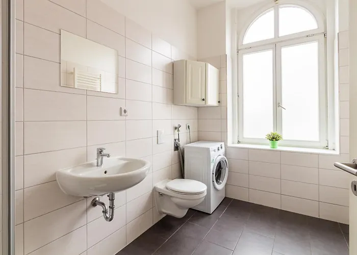 Appartement Enjoy Your With Dkn - Mon-sun - Late Night Check-in - Multilanguage - Near Railway Station - Witamy Serdecznie