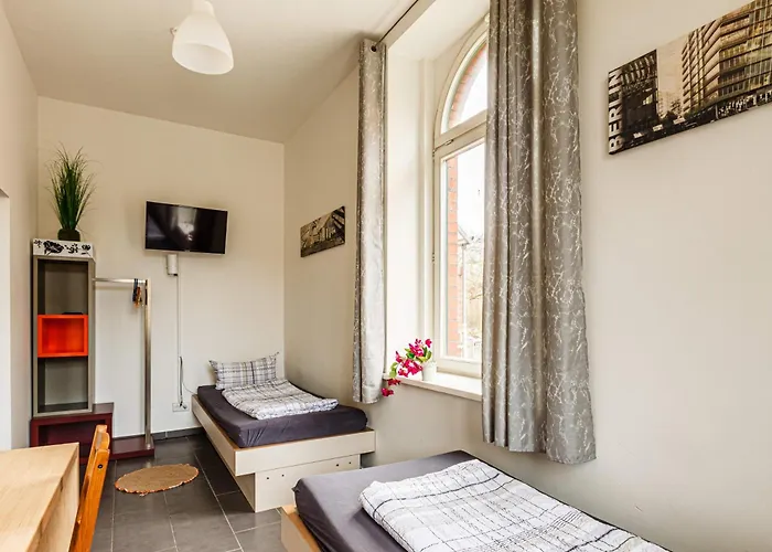 Appartement Enjoy Your With Dkn - Mon-sun - Late Night Check-in - Multilanguage - Near Railway Station - Witamy Serdecznie *