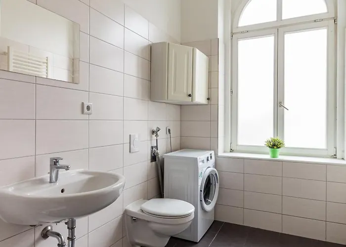 Enjoy Your With Dkn - Mon-sun - Late Night Check-in - Multilanguage - Near Railway Station - Witamy Serdecznie * Leipzig