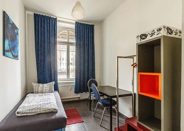 Enjoy Your With Dkn - Mon-sun - Late Night Check-in - Multilanguage - Near Railway Station - Witamy Serdecznie * Leipzig