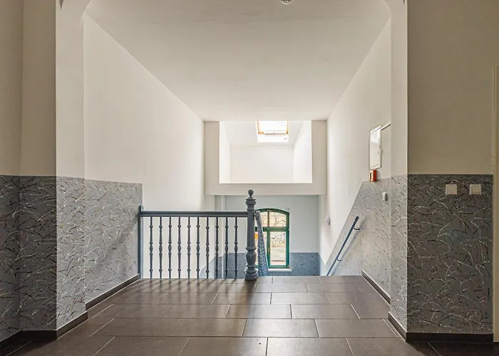 Enjoy Your With Dkn - Mon-sun - Late Night Check-in - Multilanguage - Near Railway Station - Witamy Serdecznie Appartement