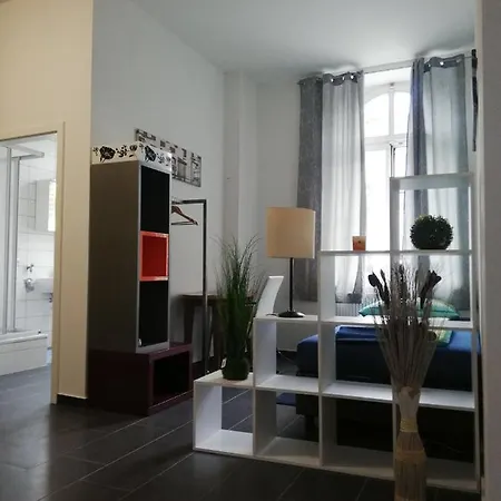 Enjoy Your With Dkn - Mon-sun - Late Night Check-in - Multilanguage - Near Railway Station - Witamy Serdecznie Apartment