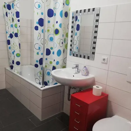 Enjoy Your With Dkn - Mon-sun - Late Night Check-in - Multilanguage - Near Railway Station - Witamy Serdecznie