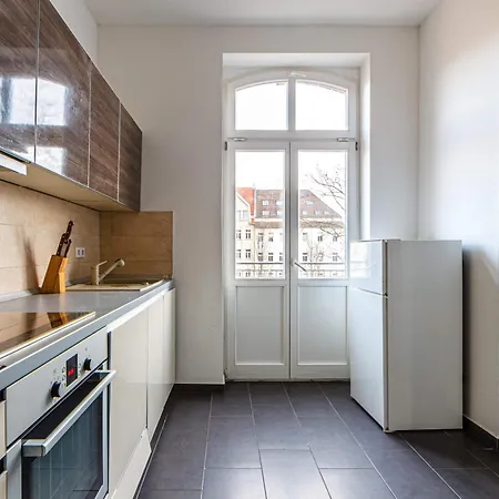 Enjoy Your With Dkn - Mon-sun - Late Night Check-in - Multilanguage - Near Railway Station - Witamy Serdecznie * Leipzig