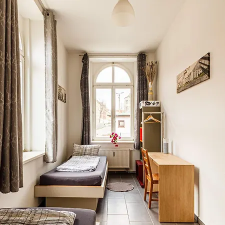 Enjoy Your With Dkn - Mon-sun - Late Night Check-in - Multilanguage - Near Railway Station - Witamy Serdecznie Apartment Leipzig