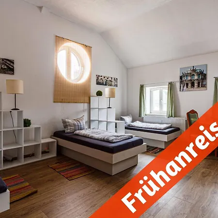Enjoy Your With Dkn - Mon-sun - Late Night Check-in - Multilanguage - Near Railway Station - Witamy Serdecznie Apartment *